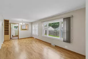1402 Barham Ave, Janesville, WI 53548 - Photo 7