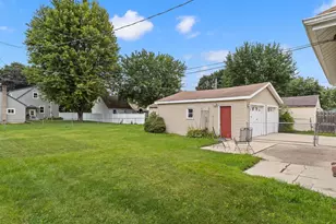 1402 Barham Ave, Janesville, WI 53548 - Photo 29