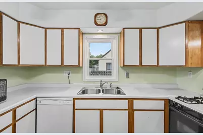 1402 Barham Avenue, Janesville, WI 53548 - Photo 11
