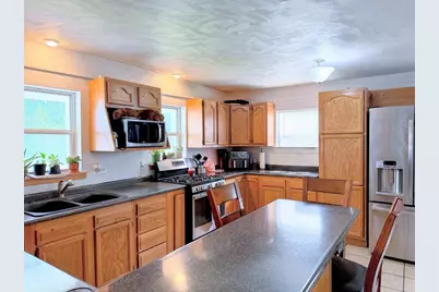 514 E Iowa Street, Prairie Du Chien, WI 53821 - Photo 7