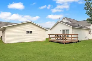 514 E Iowa St, Prairie Du Chien, WI 53821 - Photo 3