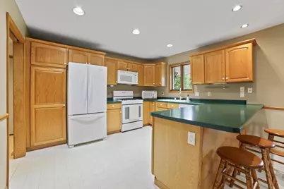 6548 N Ron Road, Janesville, WI 53536 - Photo 11