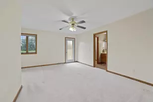 6548 N Ron Rd, Janesville, WI 53536 - Photo 15