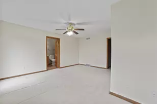 6548 N Ron Rd, Janesville, WI 53536 - Photo 17