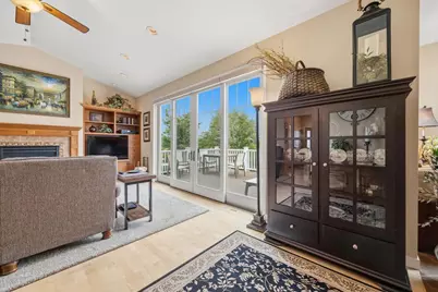 818 Bluebird Pass, Cambridge, WI 53523 - Photo 15