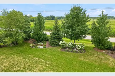 818 Bluebird Pass, Cambridge, WI 53523 - Photo 73
