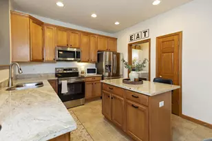700 Meadowview Ln, Johnson Creek, WI 53038 - Photo 15
