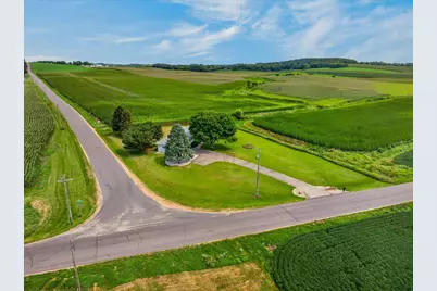 7124 Schneider Road, Middleton, WI 53562 - Photo 71