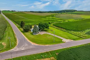 7124 Schneider Rd, Middleton, WI 53562 - Photo 71