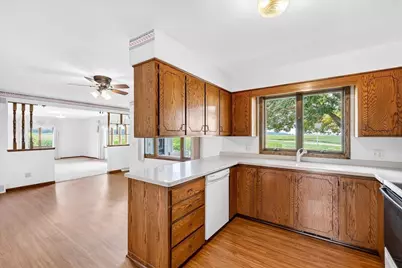 7124 Schneider Road, Middleton, WI 53562 - Photo 11