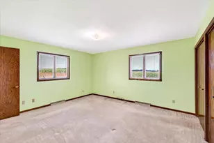 7124 Schneider Rd, Middleton, WI 53562 - Photo 25