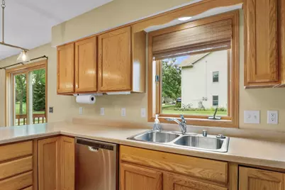 510 Traveler Lane, Madison, WI 53718 - Photo 9