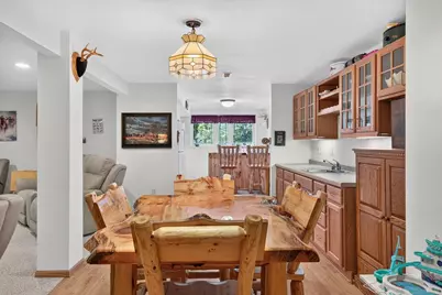 93 Queens Way, Fond du Lac, WI 54935 - Photo 5