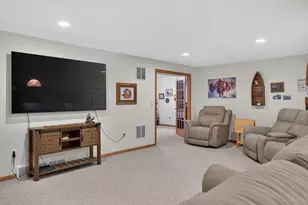 93 Queens Way, Fond du Lac, WI 54935 - Photo 53