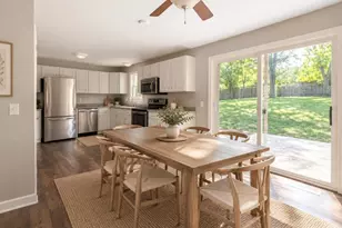 6109 Old Middleton Rd, Madison, WI 53705 - Photo 7