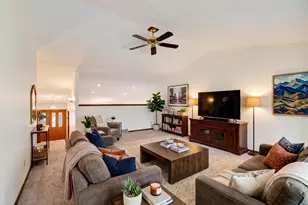 7862 W Oakbrook Cir, Madison, WI 53717 - Photo 11