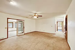 7862 W Oakbrook Cir, Madison, WI 53717 - Photo 33