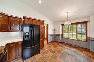 7862 W Oakbrook Cir, Madison, WI 53717 - Photo 11