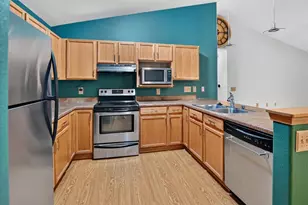 5356 Congress Ave, Madison, WI 53718 - Photo 9