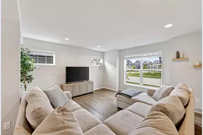 5955 Vintage Birch Way, Mcfarland, WI 53558 - Photo 15