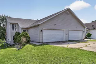 1201 Winston Dr, Edgerton, WI 53534 - Photo 1