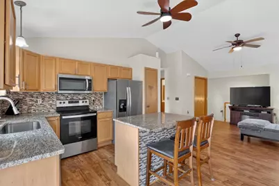 1201 Winston Drive, Edgerton, WI 53534 - Photo 7