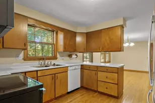 4402 Woods End, Madison, WI 53711 - Photo 7