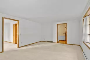 4402 Woods End, Madison, WI 53711 - Photo 7
