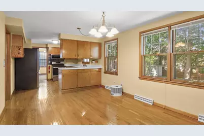 4402 Woods End, Madison, WI 53711 - Photo 11