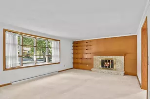 4402 Woods End, Madison, WI 53711 - Photo 5
