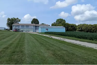 W2584 Oaklawn Road, Neosho, WI 53059 - Photo 11