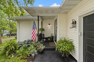 W9295 Oakland Rd, Cambridge, WI 53523 - Photo 85