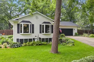 W9295 Oakland Rd, Cambridge, WI 53523 - Photo 1
