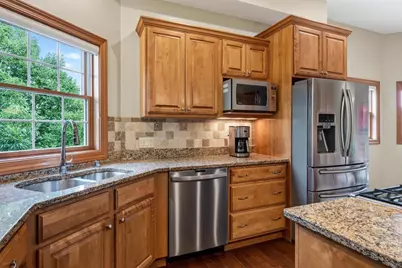 9002 Hawks Reserve Lane #201, Madison, WI 53593 - Photo 21