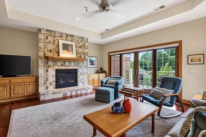 9002 Hawks Reserve Lane #201, Madison, WI 53593 - Photo 5