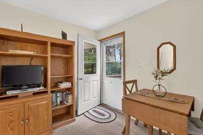 11901 W Brandherm Road, Beloit, WI 53511 - Photo 5