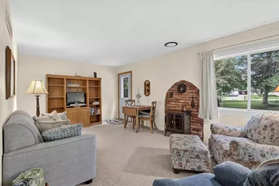 11901 W Brandherm Road, Beloit, WI 53511 - Photo 9