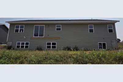 433 Gunderson Drive, Portage, WI 53901 - Photo 3