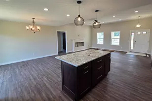 433 Gunderson Dr, Portage, WI 53901 - Photo 11