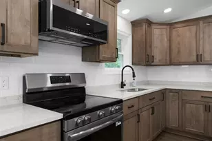 E13365 Sue Kay Dr, Merrimac, WI 53561 - Photo 11