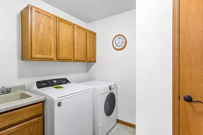 1505 Broadway Street, Prairie Du Sac, WI 53578 - Photo 11