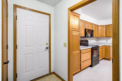 1505 Broadway Street, Prairie Du Sac, WI 53578 - Photo 9