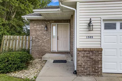1505 Broadway Street, Prairie Du Sac, WI 53578 - Photo 3