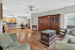 1 Cherokee Cir, Madison, WI 53704 - Photo 11