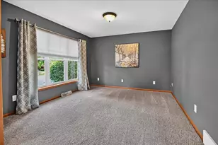 6107 Arrowpoint Way, Mcfarland, WI 53558 - Photo 7