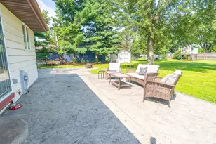 4710 W Greenfield Rd, Janesville, WI 53548 - Photo 5
