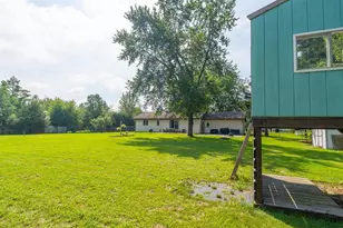4710 W Greenfield Rd, Janesville, WI 53548 - Photo 19