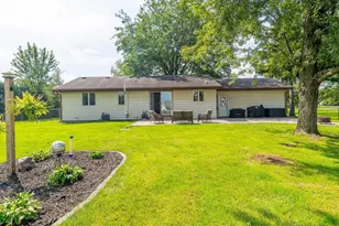 4710 W Greenfield Rd, Janesville, WI 53548 - Photo 21