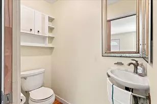 4997 W Clayton Rd, Fitchburg, WI 53711 - Photo 25