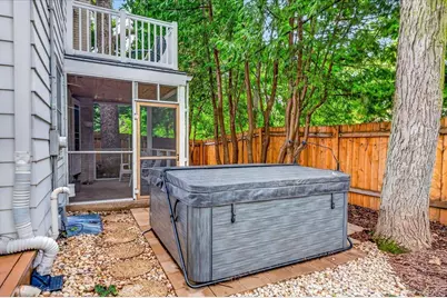 207 S Owen Drive, Madison, WI 53705 - Photo 39